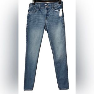 NWT Old navy | rockstar, women's denim jeans| size 4